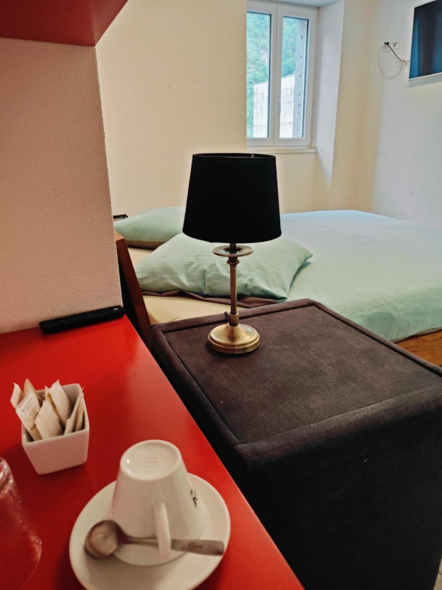 Hotel Ristorante Della Posta , Cama Екстериор снимка